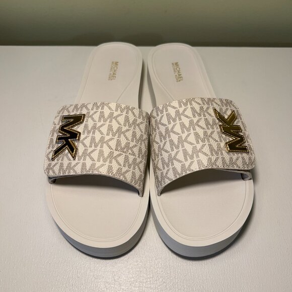 Michael Kors Logo Platform Slide Sandal - Picture 3 of 12